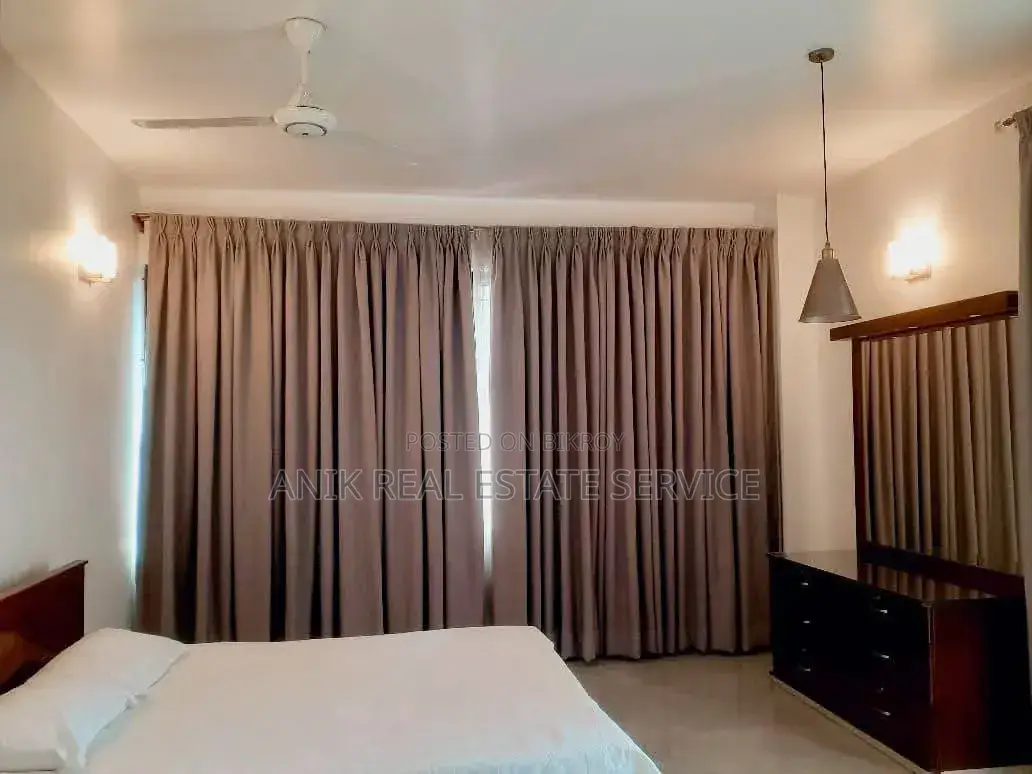 Furnished 4bdrm Apartment in Anik Real Estate, Banani for rent