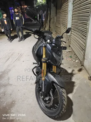 Hero Xtreme 160R 4V 2026 Black