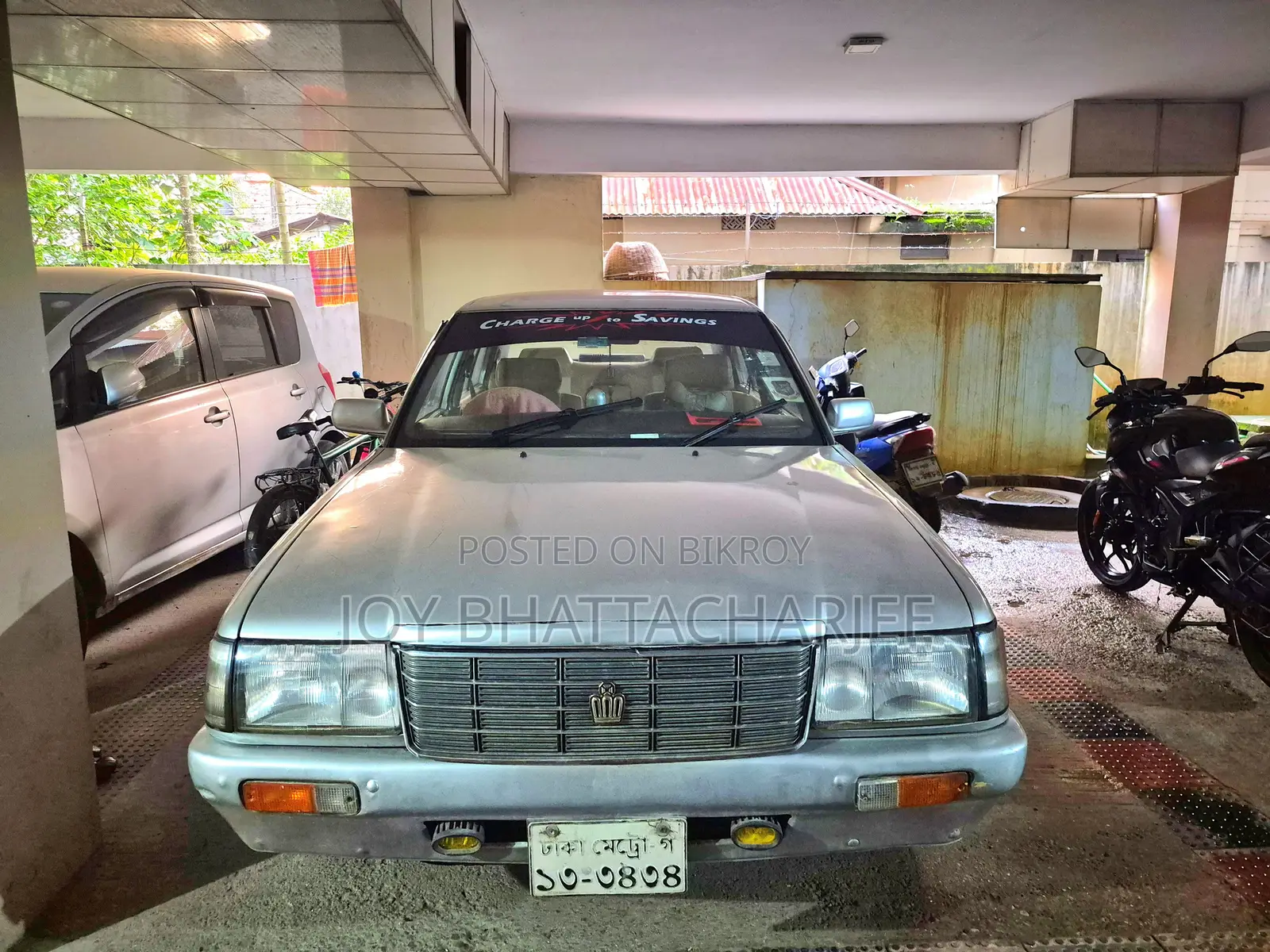 Toyota Crown 1997 Silver