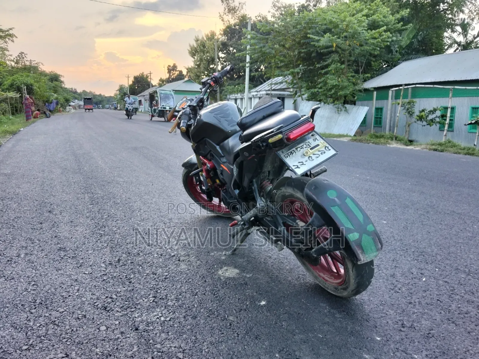 Runner Bolt 165R 2020 Black