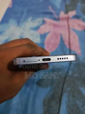 শাওমি রেডমি নোট ১৩ প্রো ৫জি ১২৮ জিবি হোয়াইট