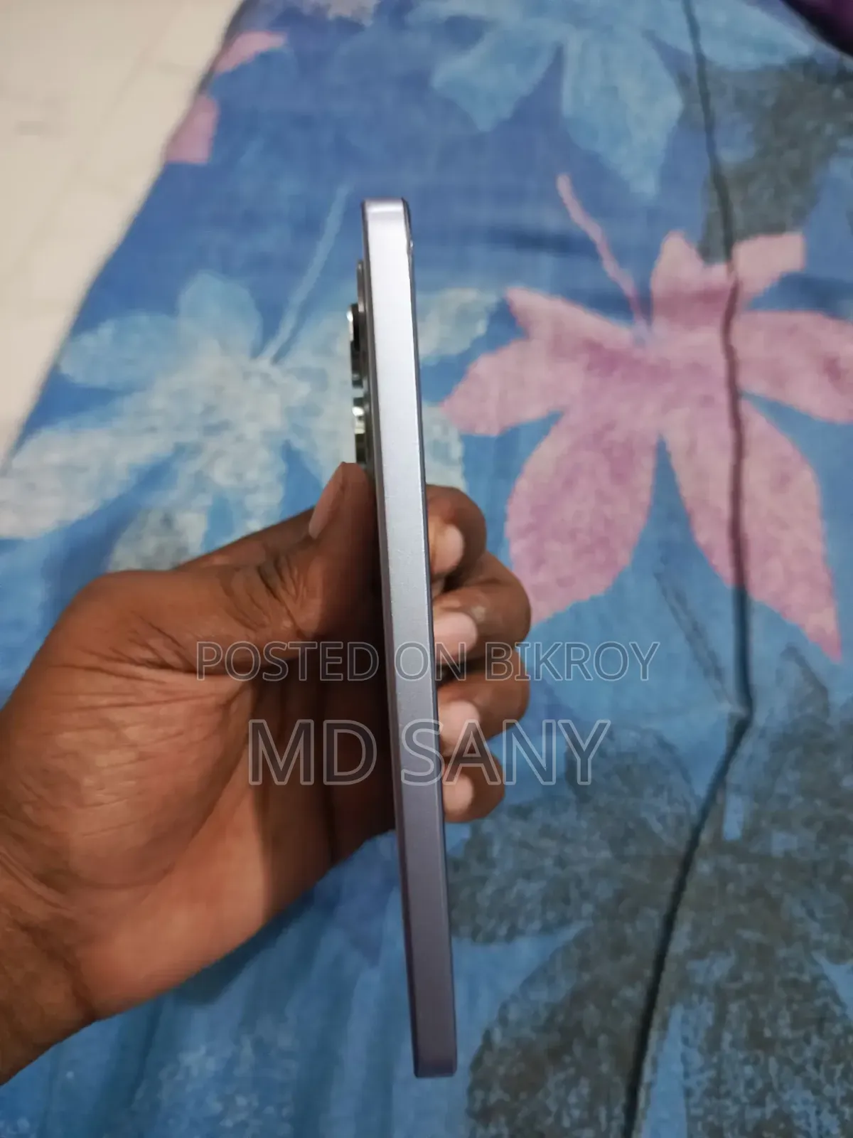 শাওমি রেডমি নোট ১৩ প্রো ৫জি ১২৮ জিবি হোয়াইট