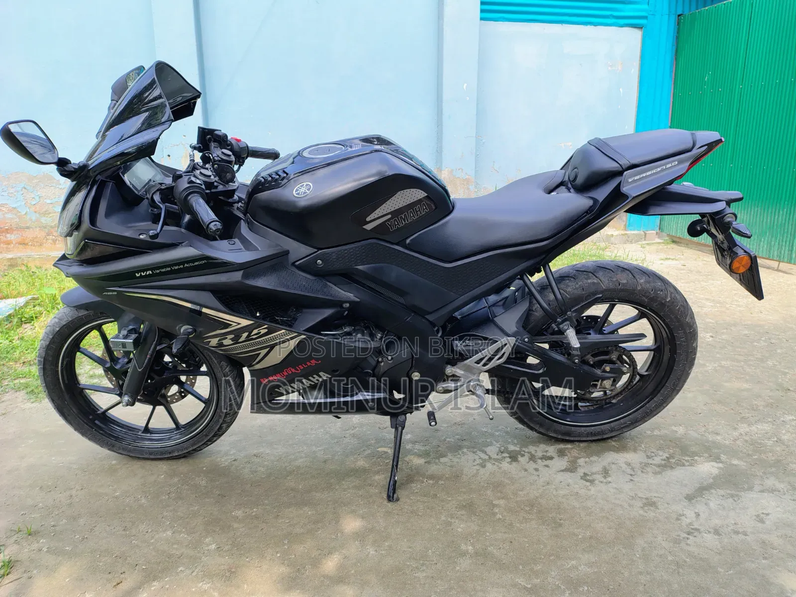 Yamaha R15 V3 2023 Black