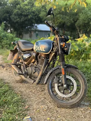 Royal Enfield Hunter 350 2025 Black