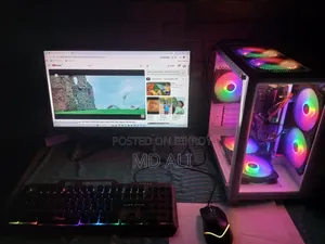 Desktop Computer MSI 8GB Intel Core I3 SSHD+SSD 256GB