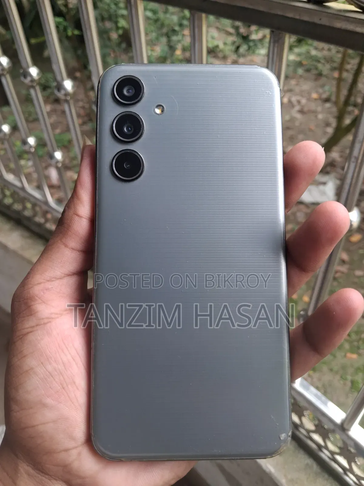 Samsung Galaxy M35 128 GB Gray