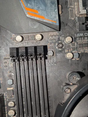 Desktop Computer 8GB AMD Ryzen 5 SSD 256GB