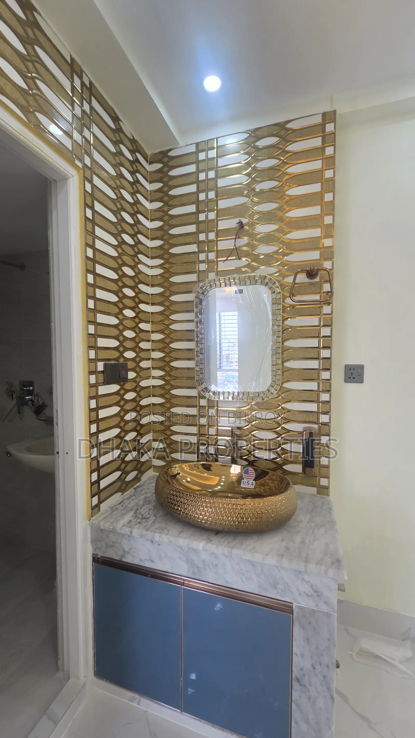 Furnished 3bdrm Apartment in Dhaka, Banasree for sale