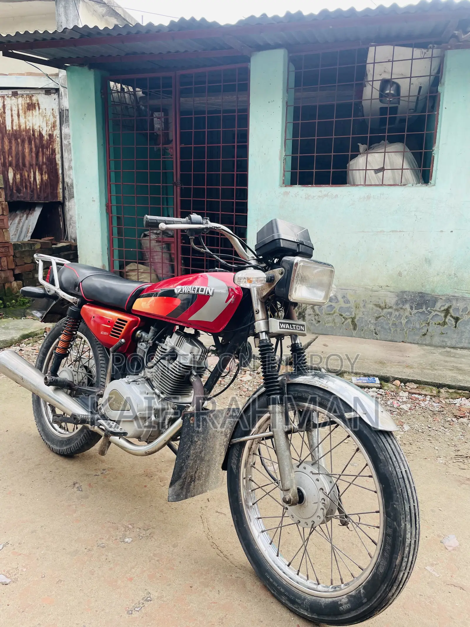 Walton Fusion 125 EX 2008 Red