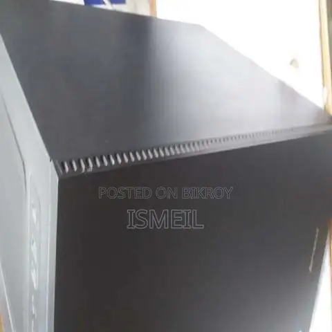 Desktop Computer 8GB Intel Core 5 SSD 128GB