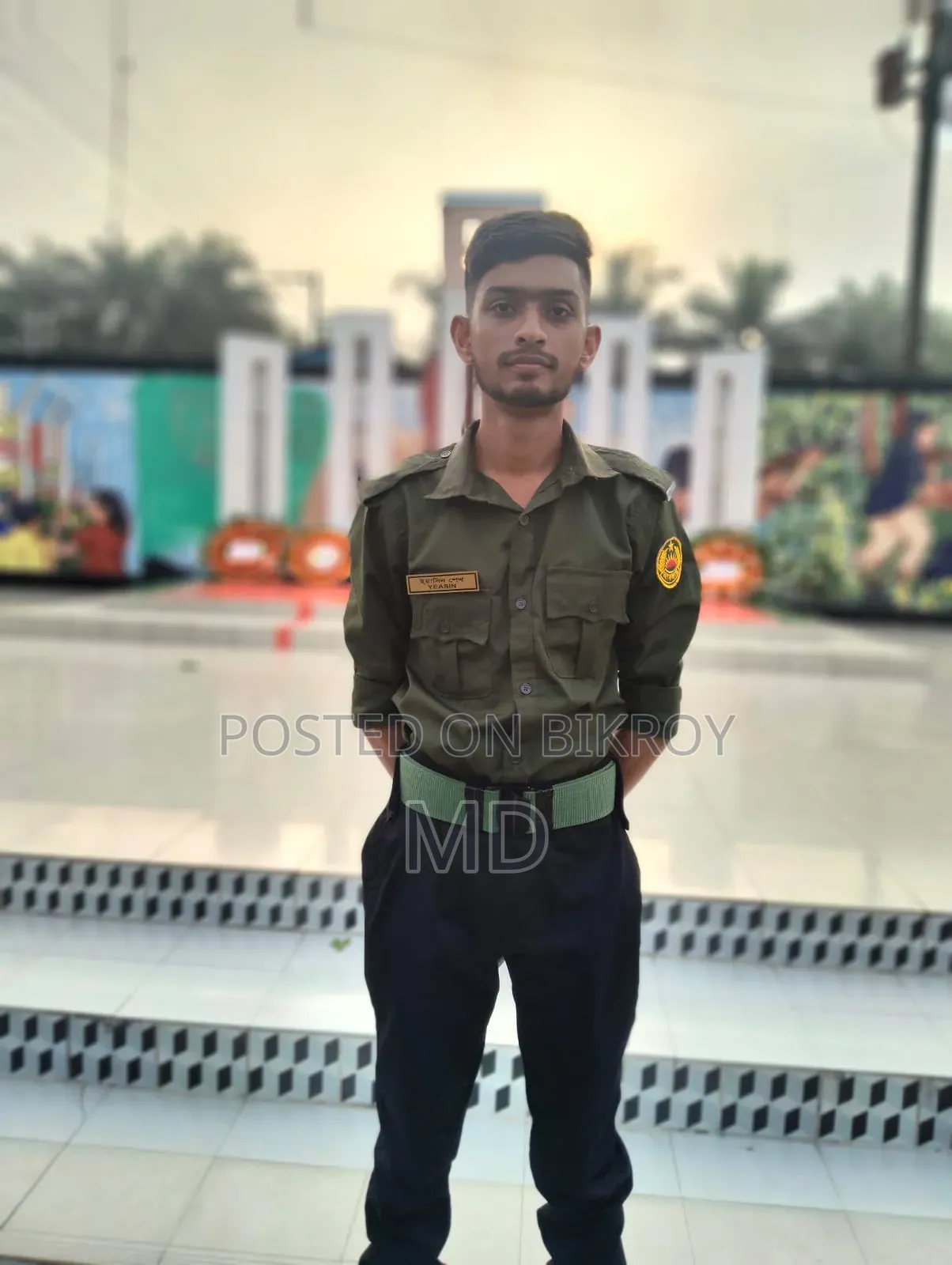 চাকরি প্রয়োজন