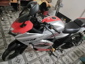 Suzuki Gixxer 2024 Orange