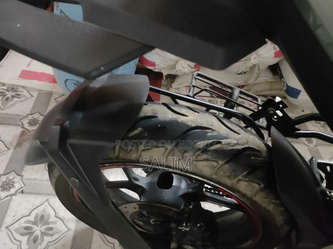 Suzuki Gixxer 2024 Orange