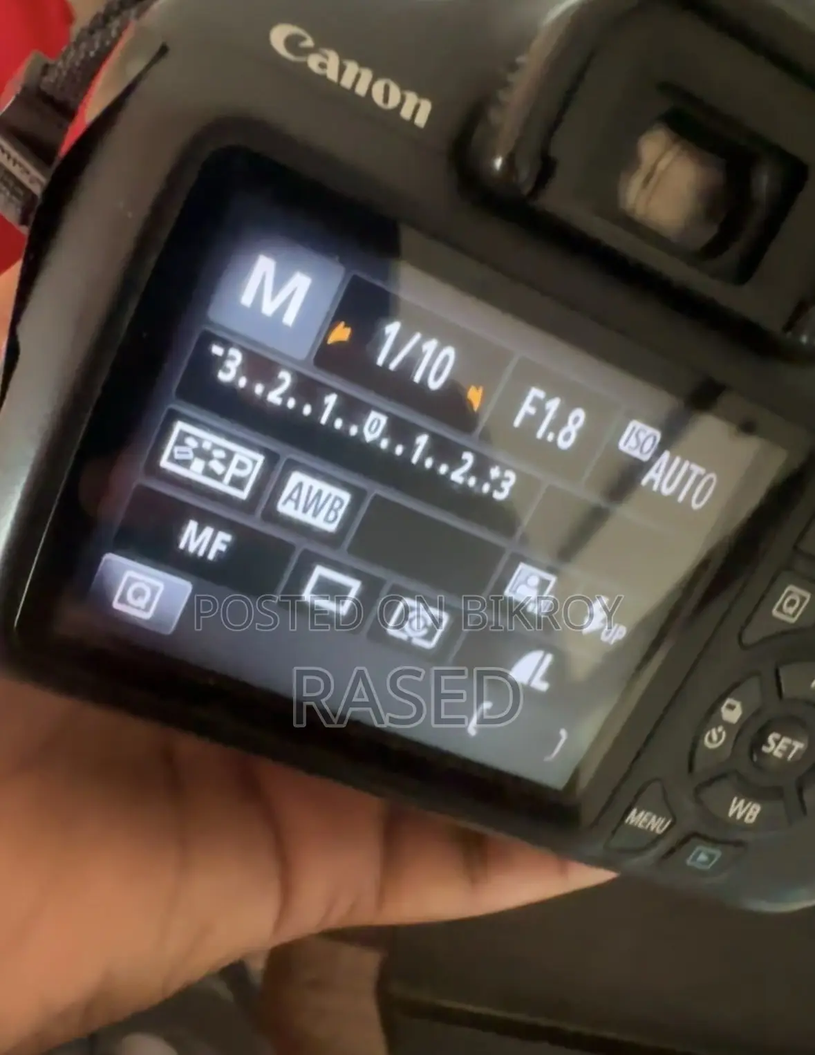 Canon 1200D