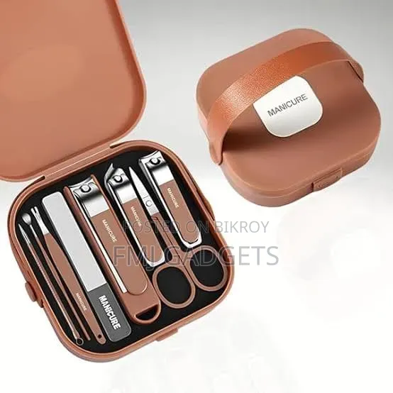 8-Piece Manicure Set