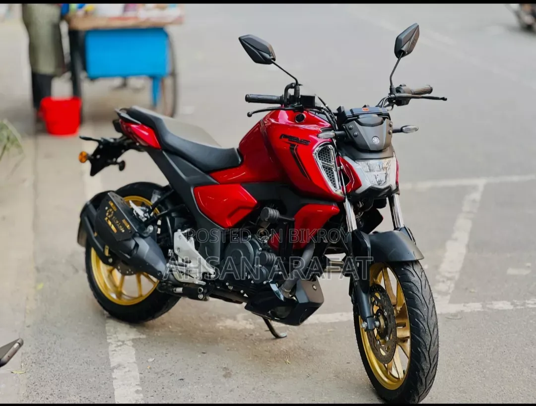 New Yamaha FZS V4 2024 Red