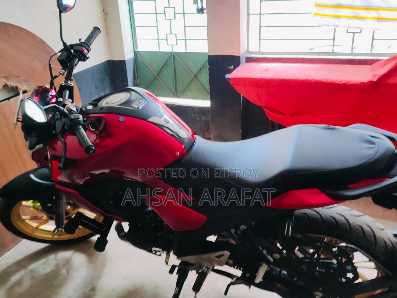 New Yamaha FZS V4 2024 Red