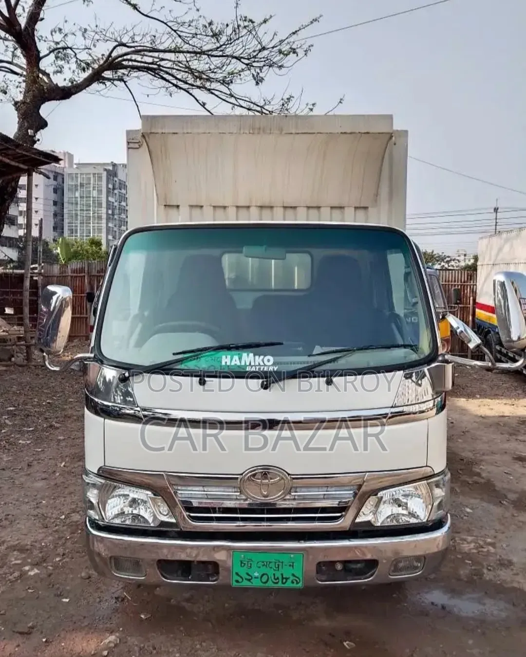 Toyota Dyna Delivery Van 2021