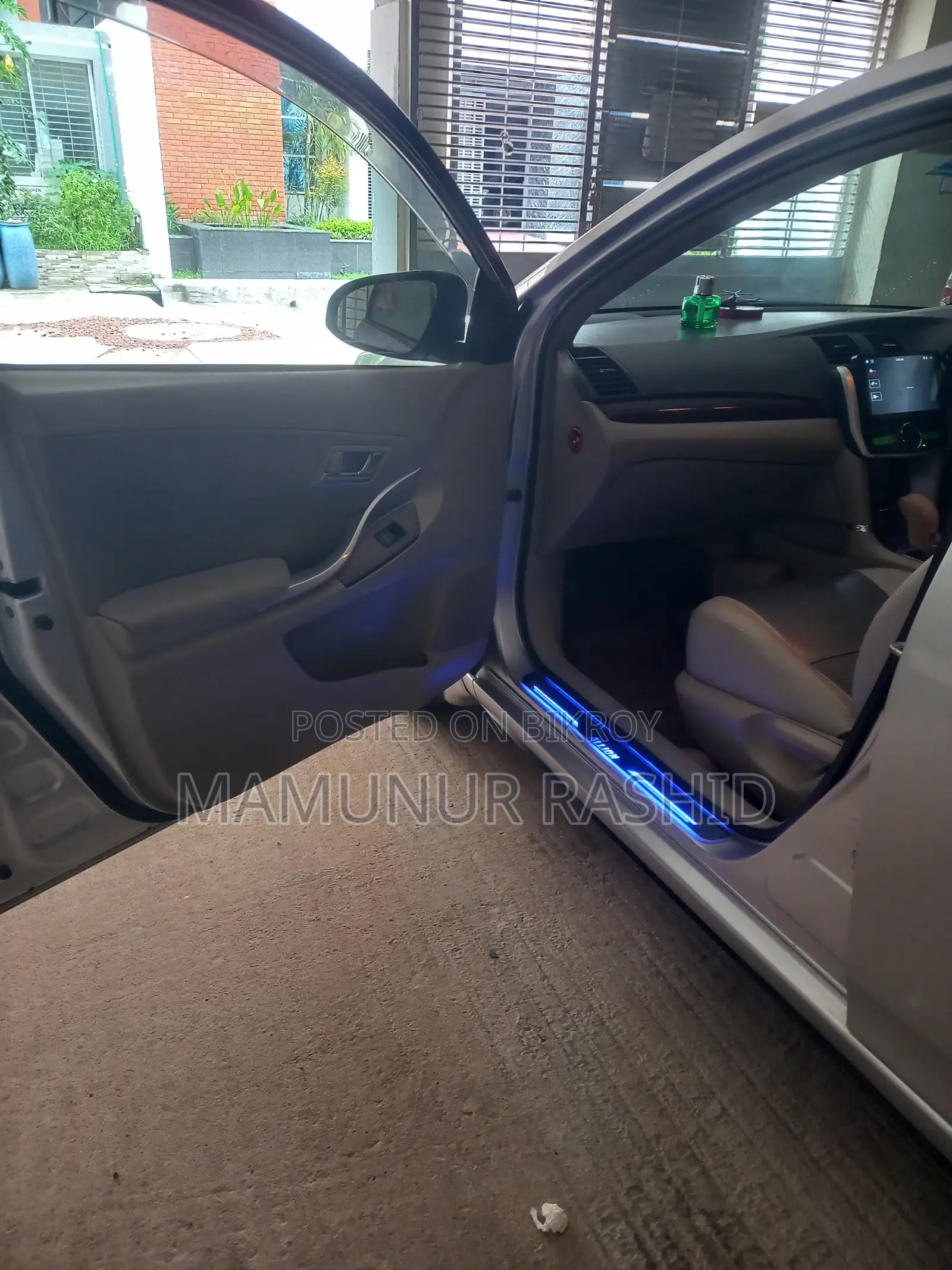 Toyota Allion 2012 Silver