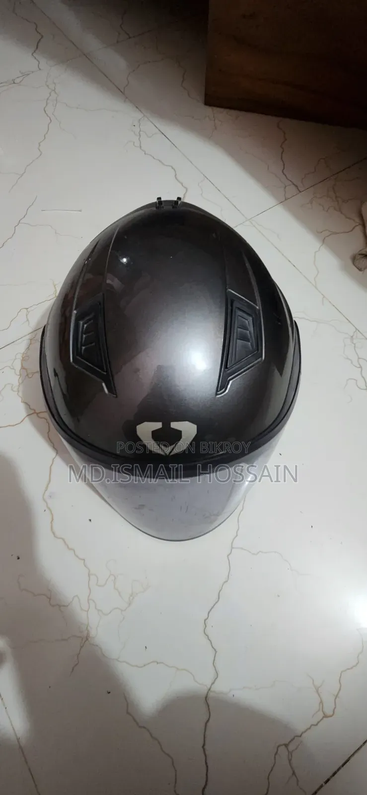 লুকিং গ্লাস + হেলমেট