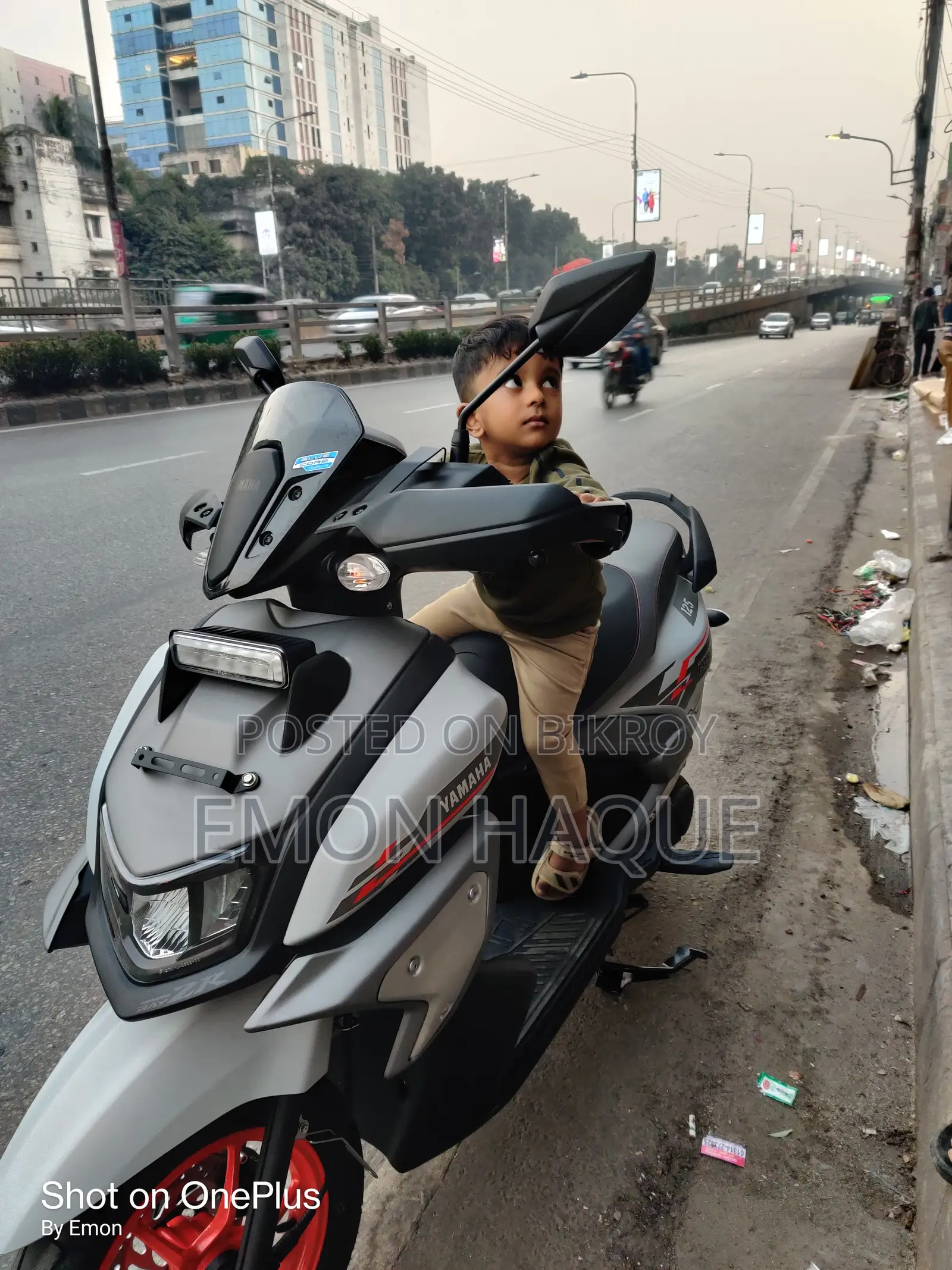 Yamaha 2025 Gray
