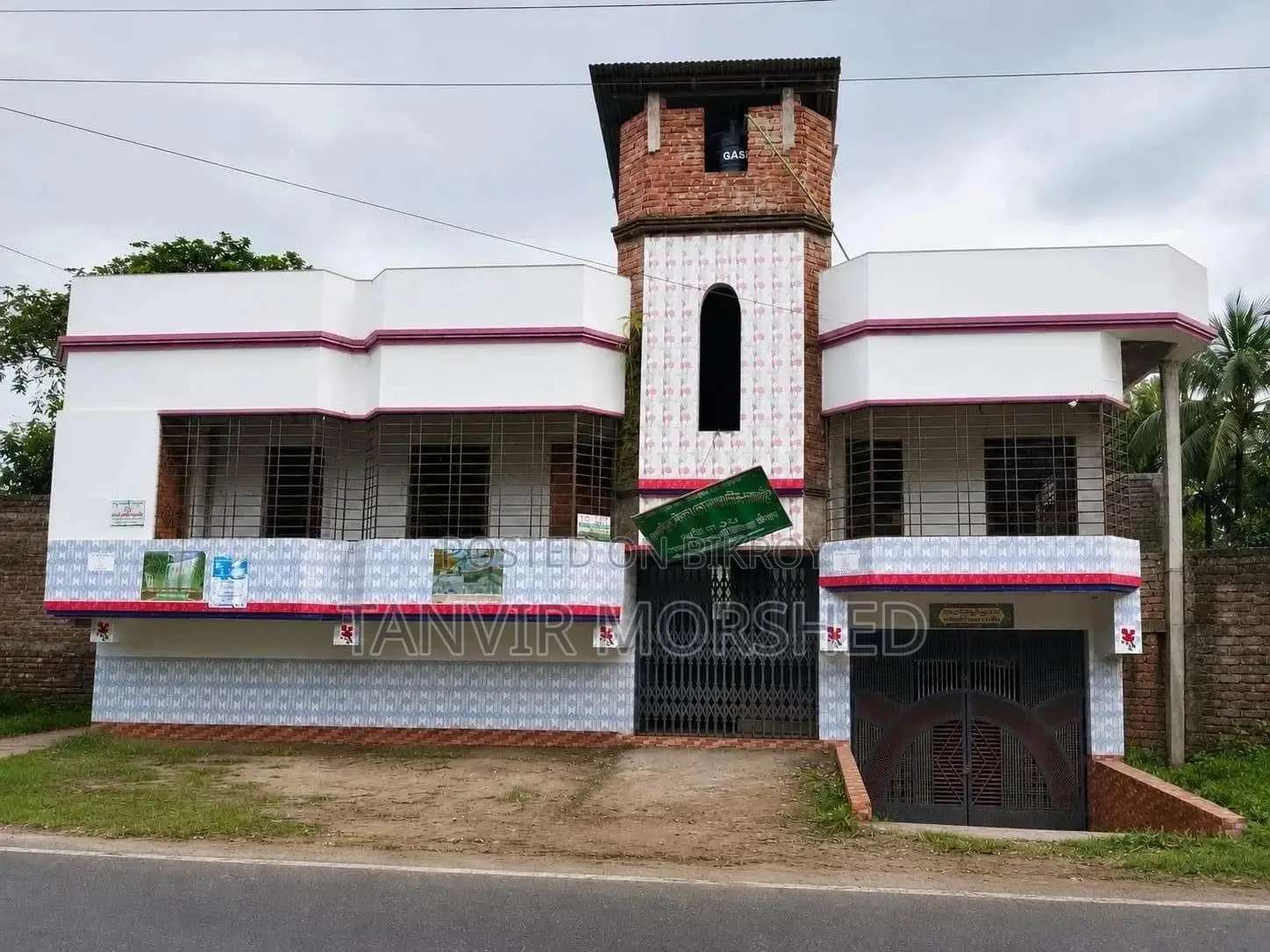 5bdrm House in Wazirpur for sale