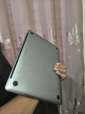 Laptop Apple MacBook Pro 2018 8GB Intel Core i5 SSD 256GB