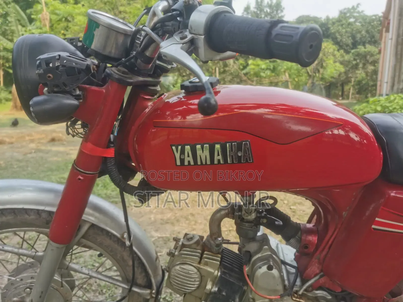 Yamaha 1986 Red