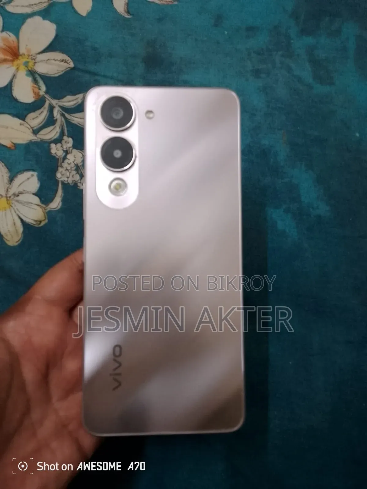 Vivo Y04 64 GB Silver