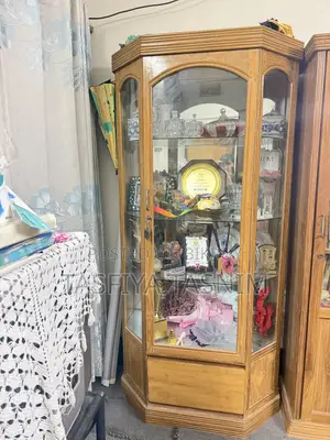 উন্নত মানের সম্পূর্ণ সেগুন কাঠের তৈরি!!!
