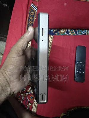 একটি স্মার্ট প্রজেক্টর