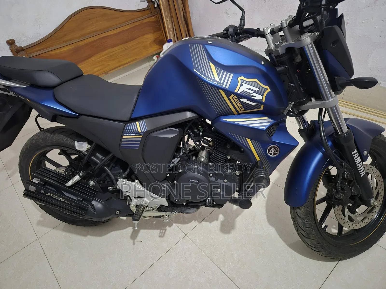 Yamaha FZS V2 2026 Blue