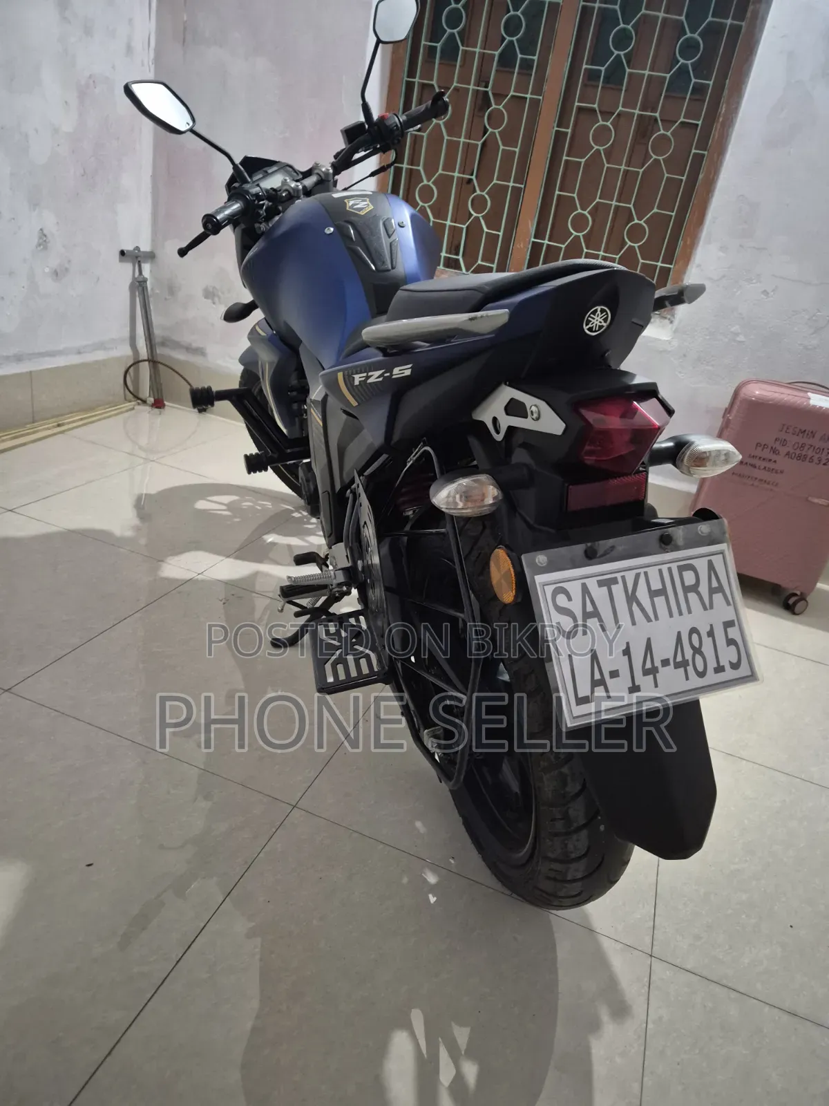 Yamaha FZS V2 2026 Blue