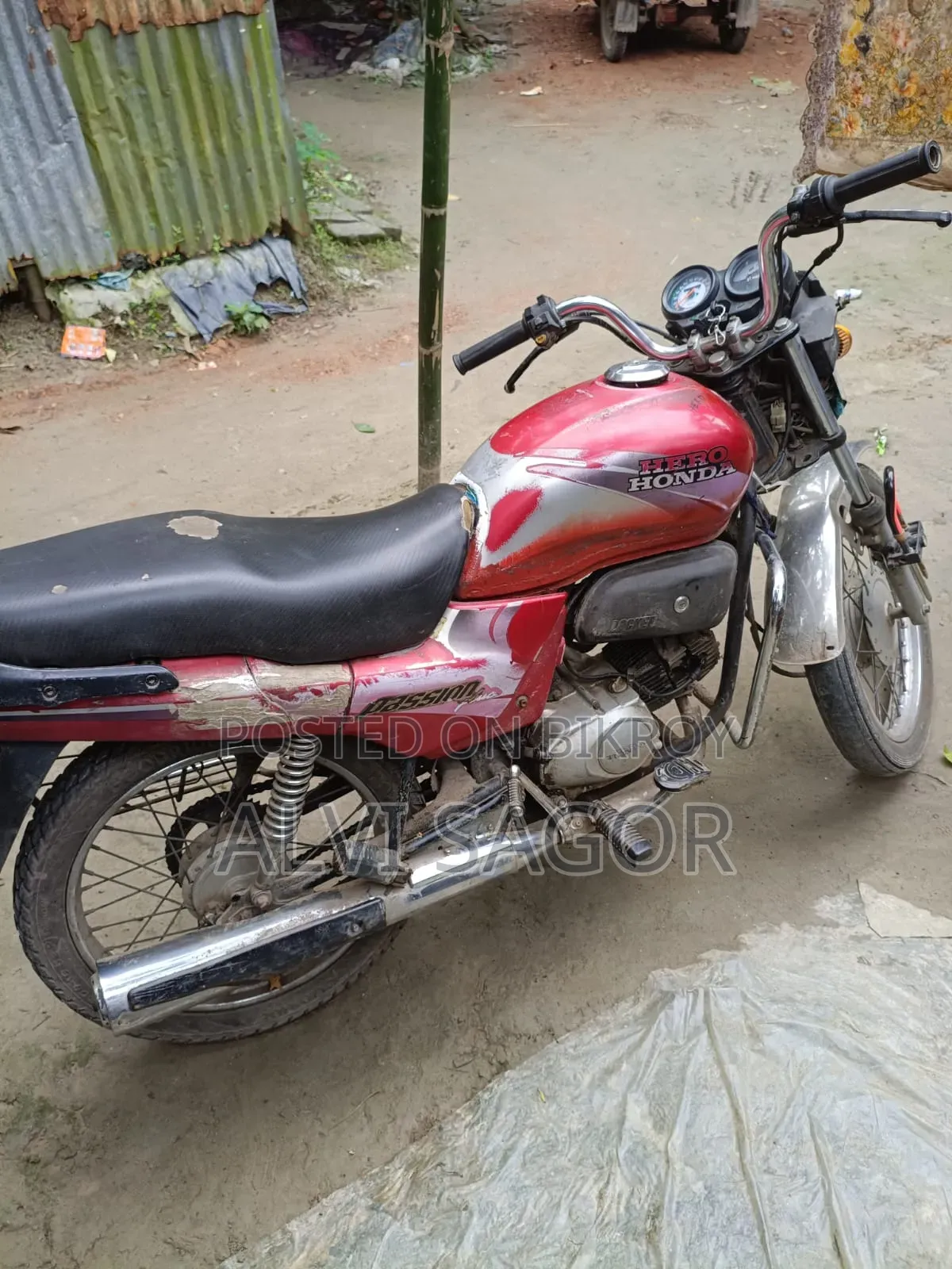 Hero 2006 Red