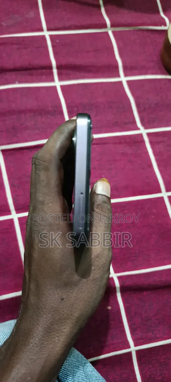 Vivo Y27 128 GB Purple
