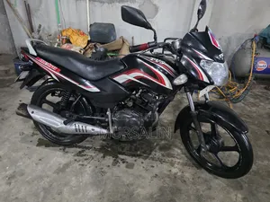 TVS Metro 2017 Black