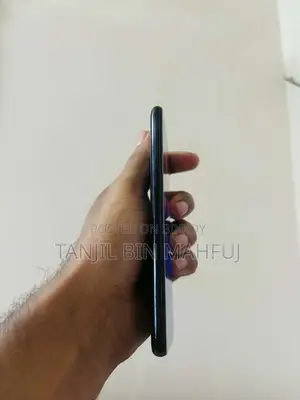 Samsung A10 32 GB Black