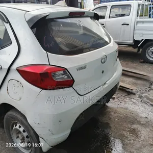 New Tata Tiago 2018 White