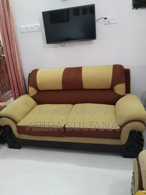 নাদিয়া ন্রান্ডের সোফাসেট বিক্রি করা হবে