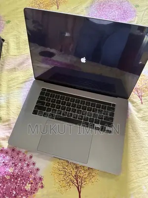 Laptop Apple MacBook Pro 2019 16GB Intel Core i7 SSD 500GB