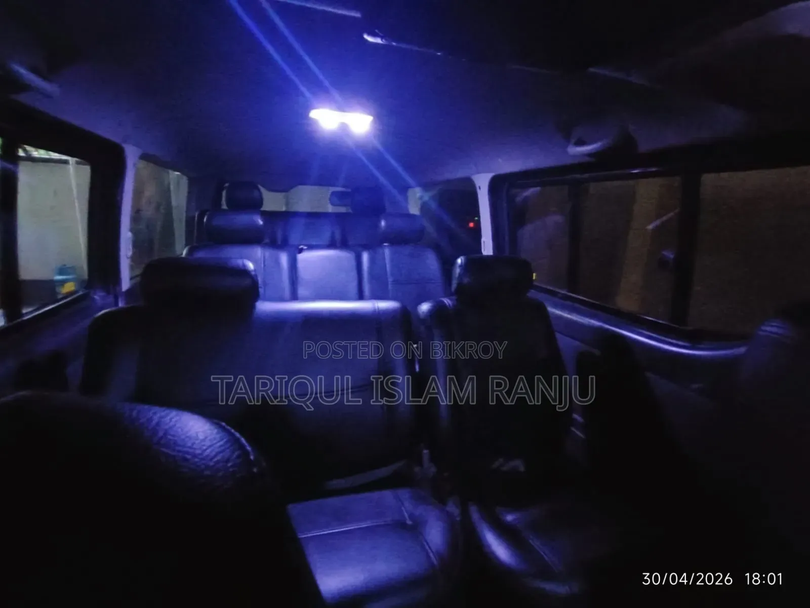 Toyota HiAce 2012 Black