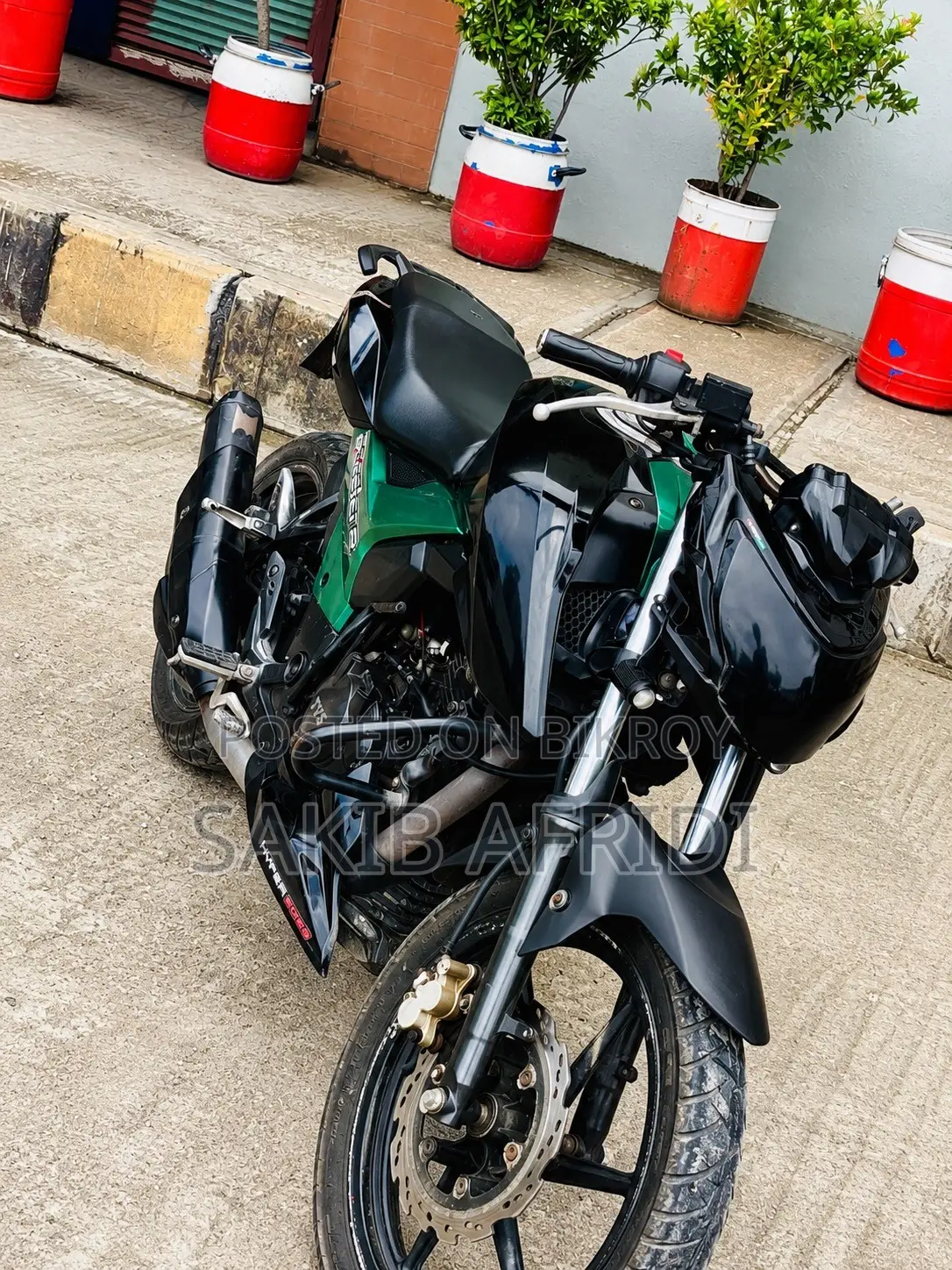 TVS Apache 160 4V 2019 Black