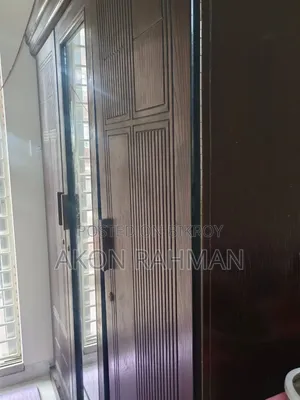 🏷️ ইউজড (Used) ৩ পার্টের আধুনিক আলমিরা বিক্রি হবে!