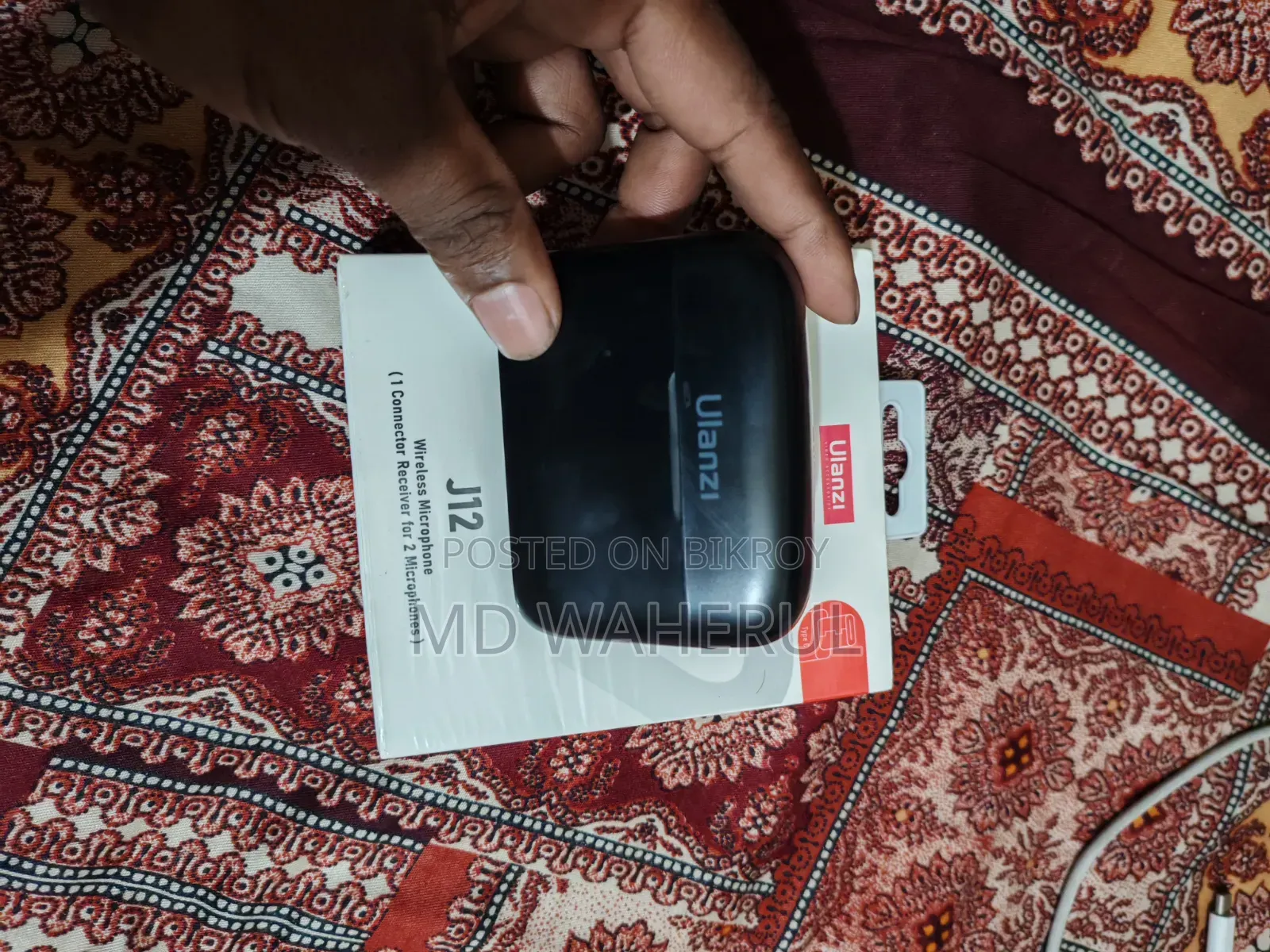 উলানজি জে১২ মাইক্রোফোন