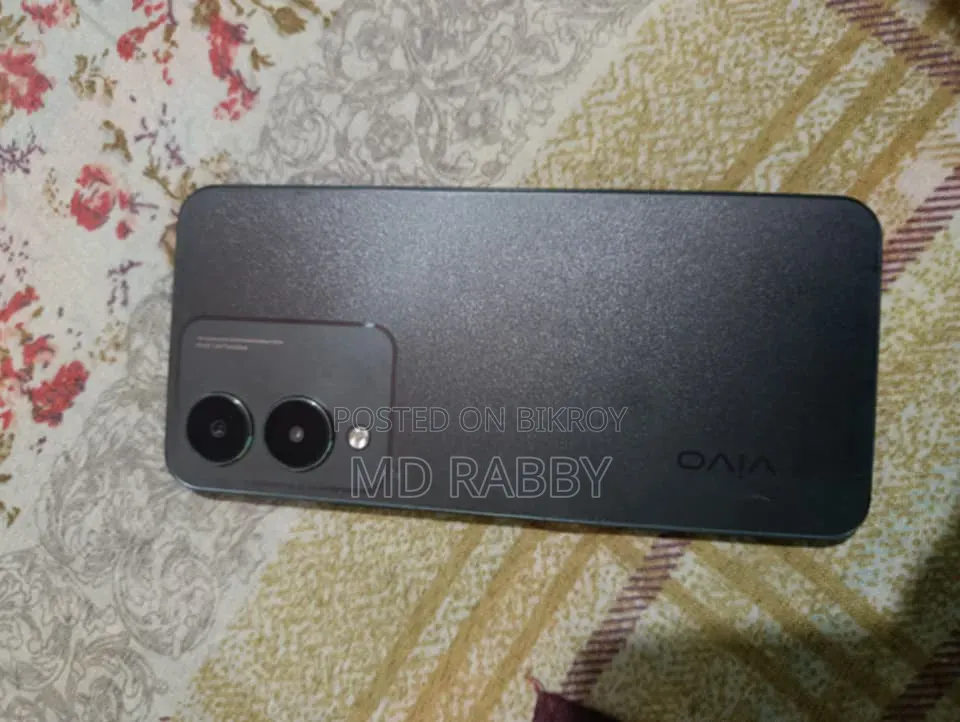 Vivo Y17 128 GB Black