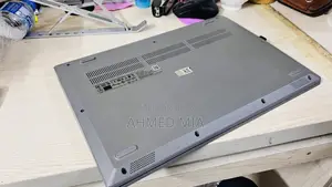 Laptop Lenovo Ideapad 3 4GB Intel Core i3 HDD+SSD 1T