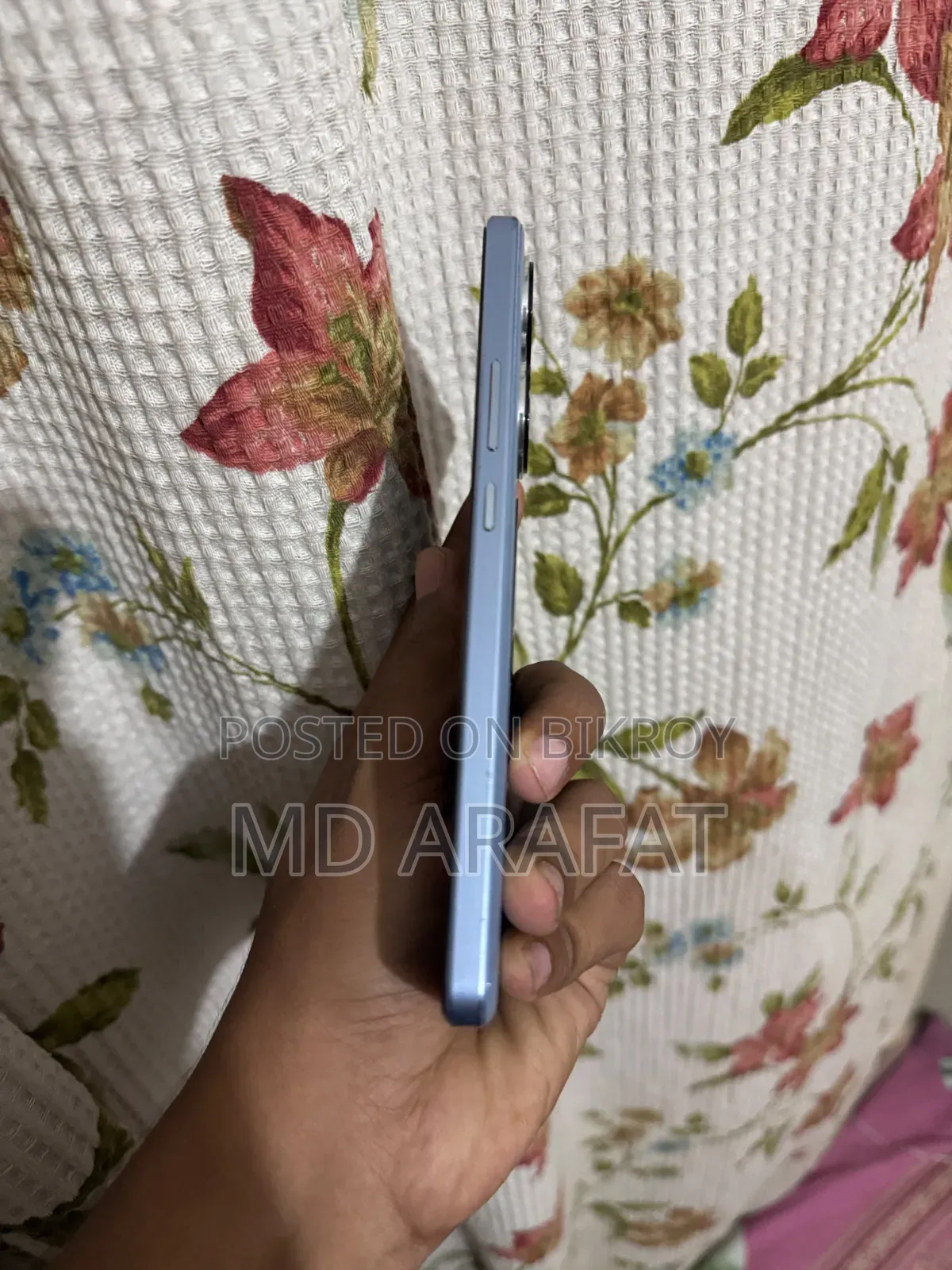 iQOO 256 GB Blue