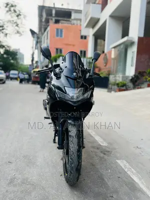 সুজুকি জিক্সার এসএফ ২০২৩ ব্ল্যাক