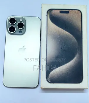 Apple iPhone 15 Pro Max 256 GB Silver