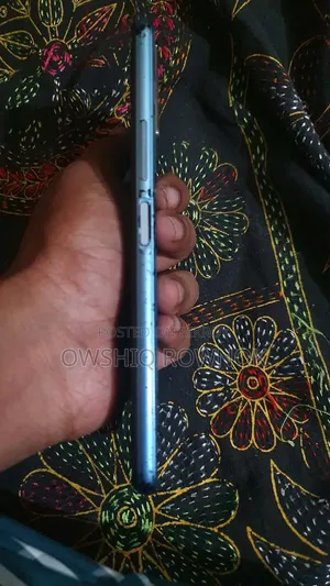 Vivo Y20S 128 GB Blue
